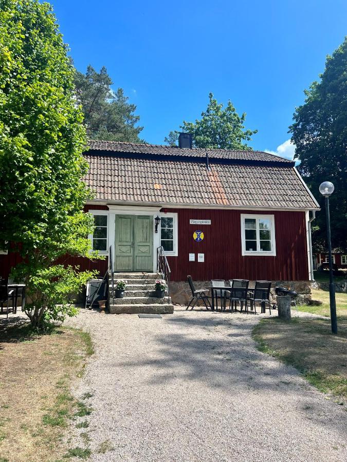 Stf Korroe Gardshotell - B&B Linneryd Екстер'єр фото