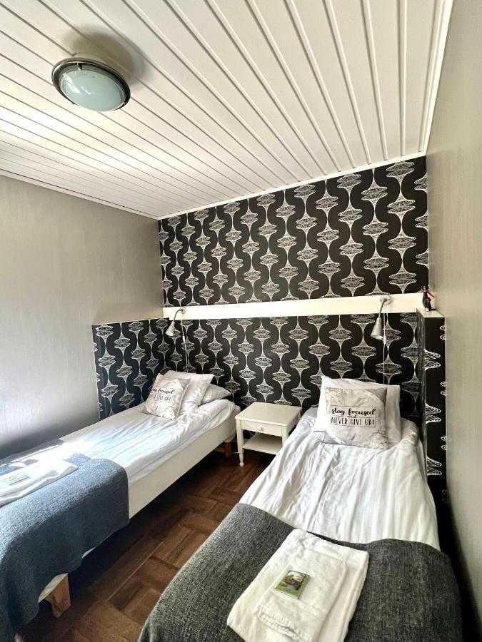 Stf Korroe Gardshotell - B&B Linneryd Екстер'єр фото